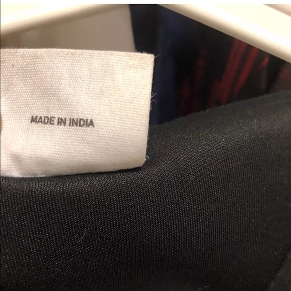 Indian Designers LOVE BIRDS open back origami top - Picture 6 of 6